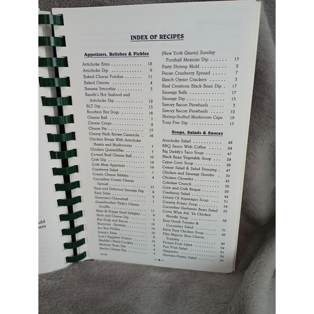 High Point Friends School and‎ Meeting Cookbook High Point NC 2006 Local Recipes
